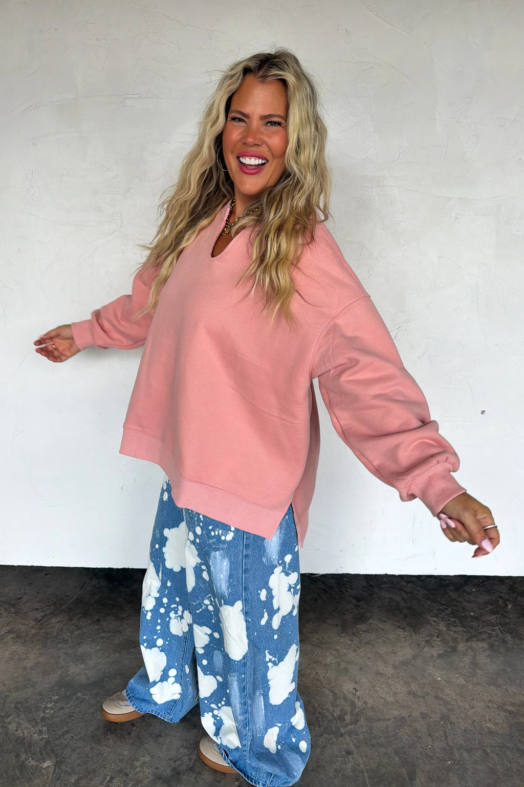 The Lived in Oversized Pullover - Pink
