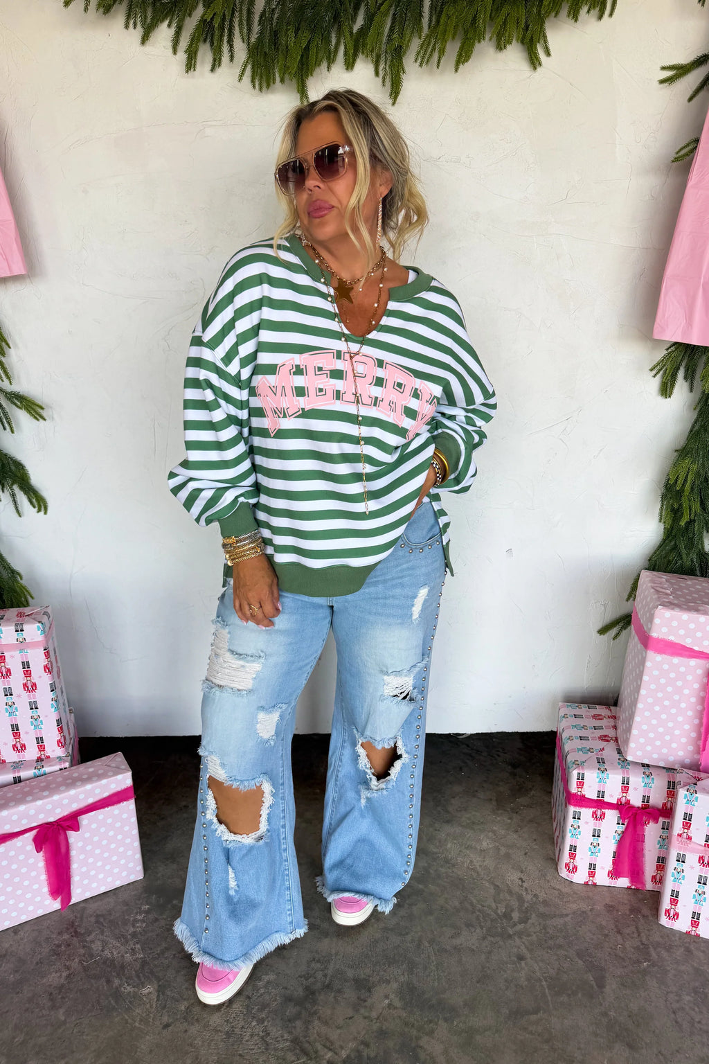 Feeling Festive Oversized Pullover- Green Merry