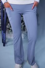 The Everyday Compression Flared Leggings - Icy Gray