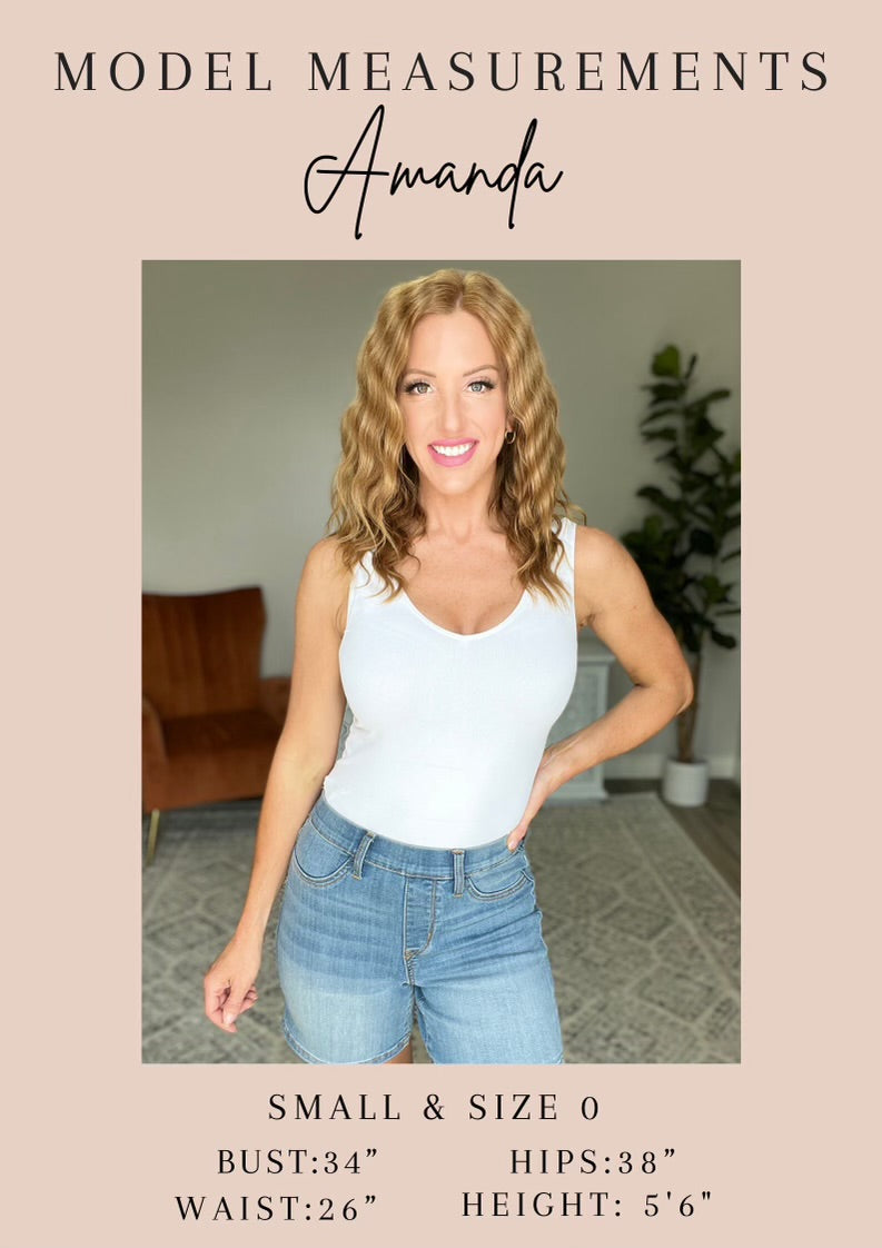 The Buttonfly Blackout Babe Judy Blue Shorts