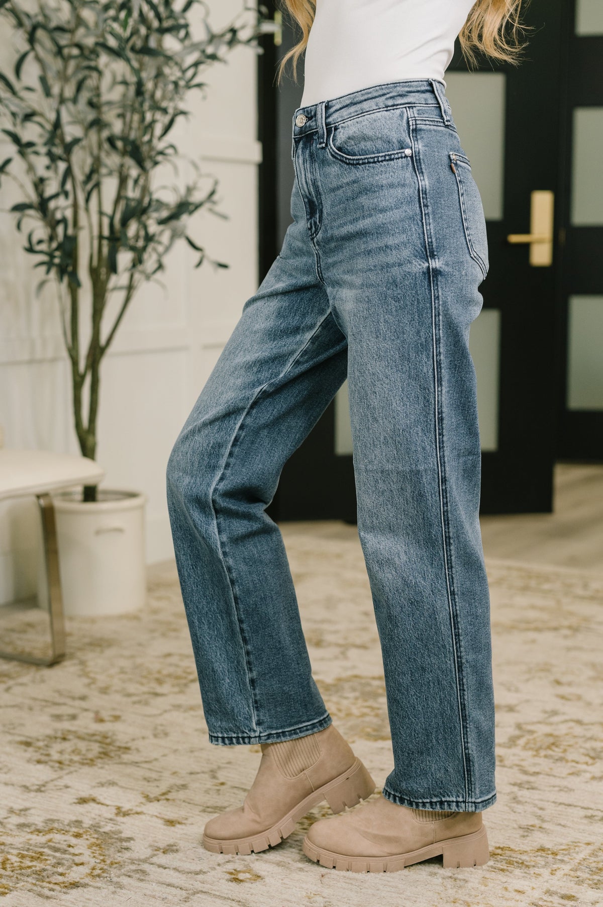 High Waist Straight Jean - Everyday Indigo
