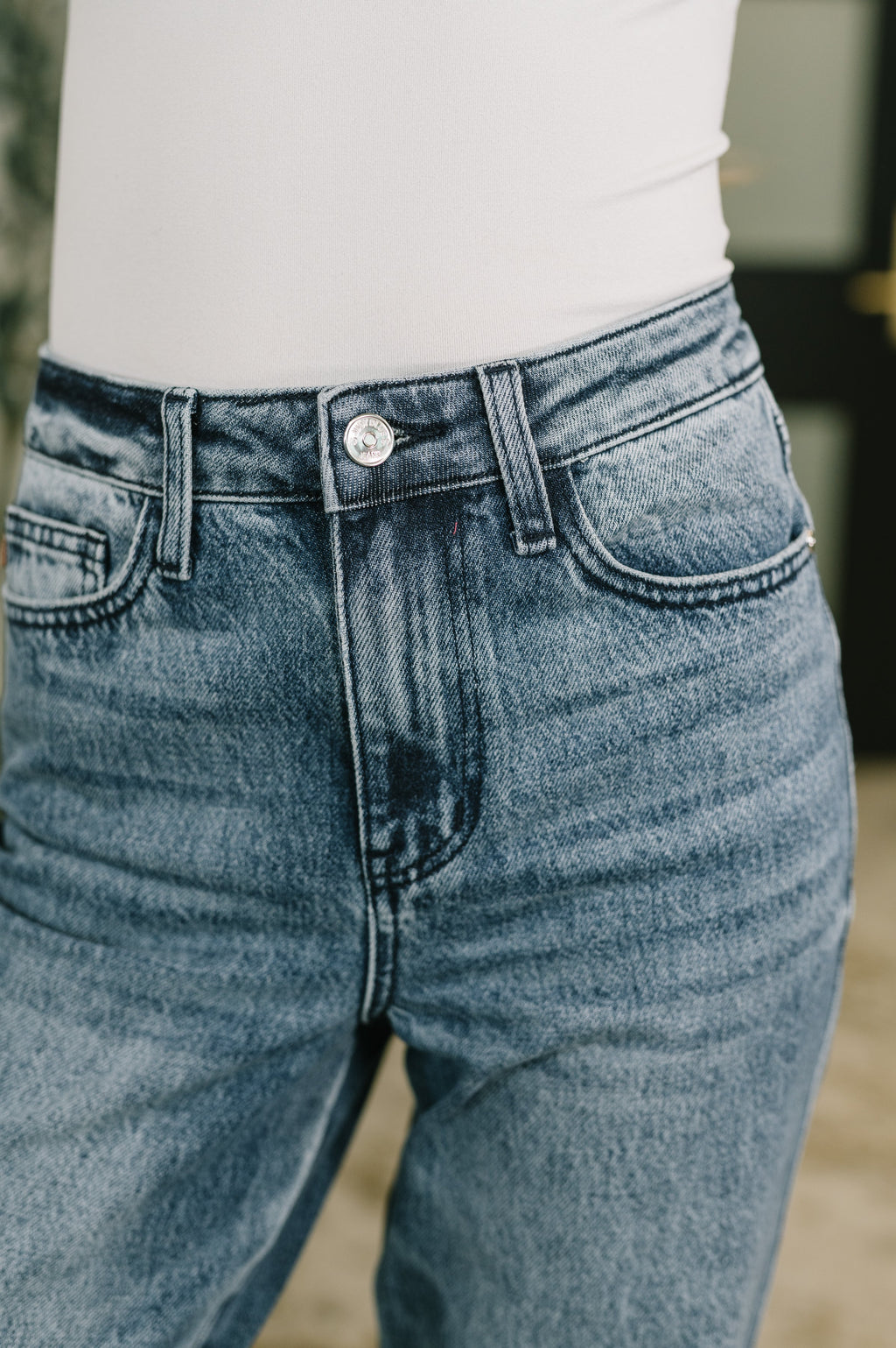 High Waist Straight Jean - Everyday Indigo