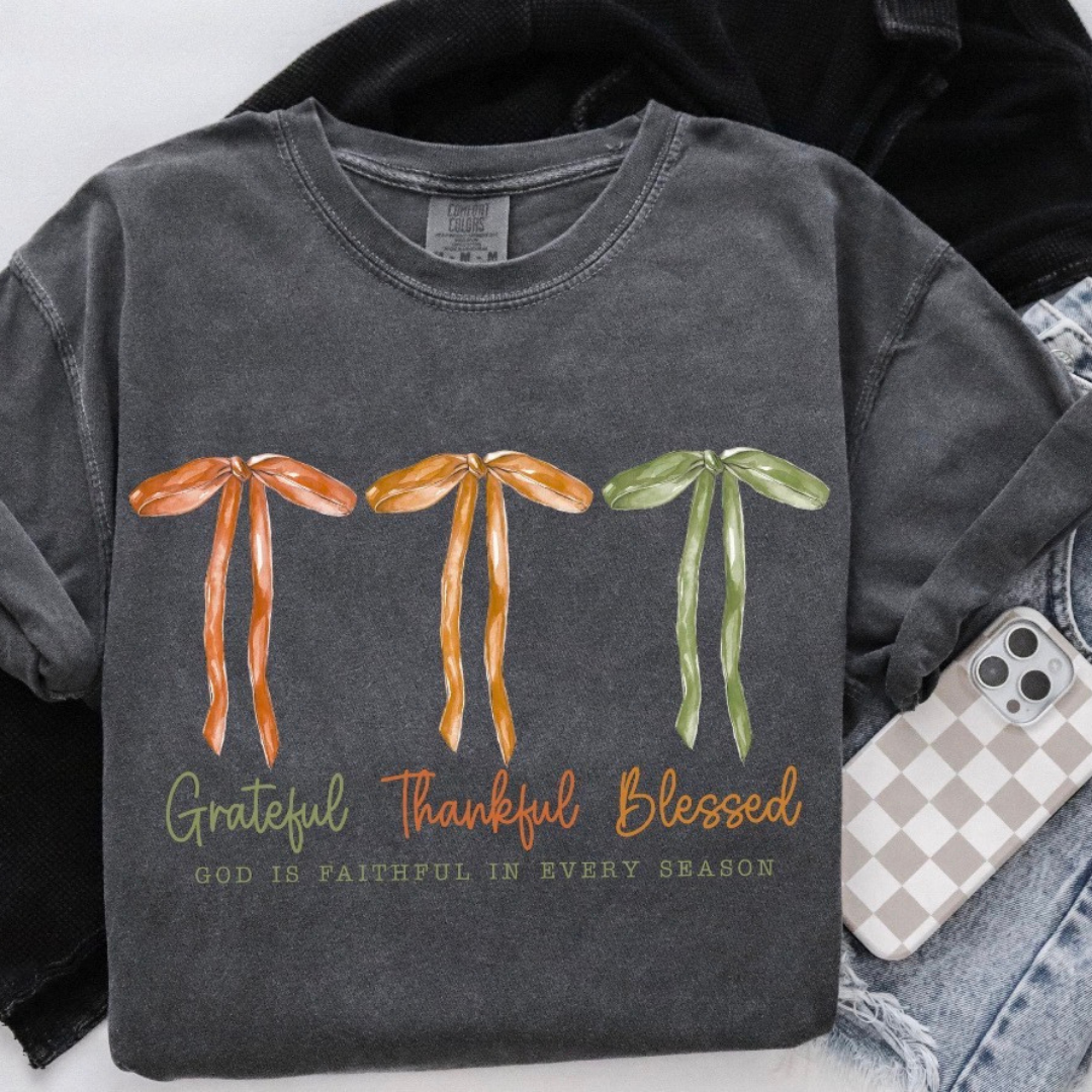 Give Thanks Tee