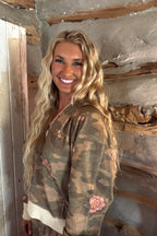 Easy Does It Pullover - Camo