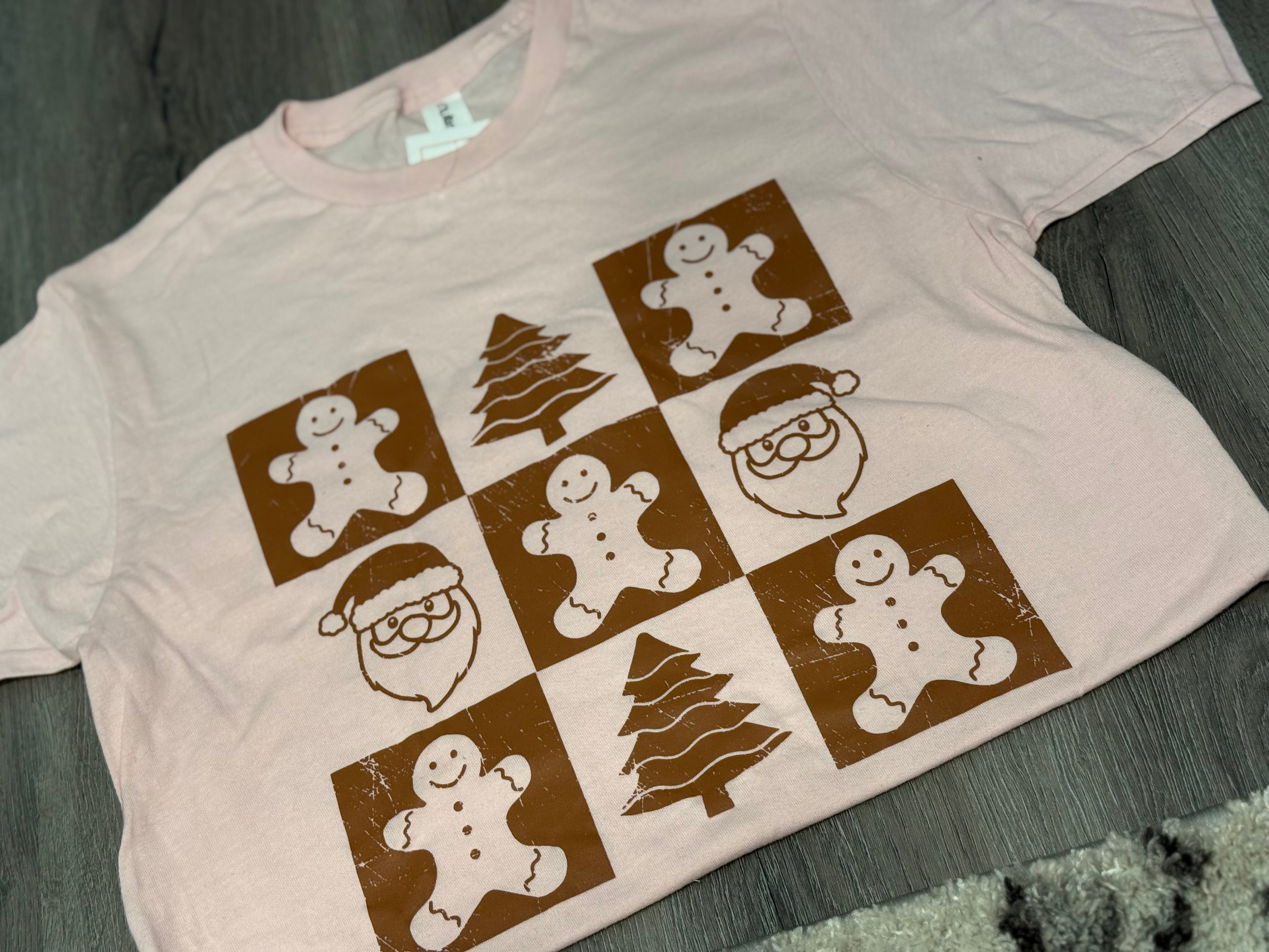 M & XL Gingerbread Tic Tac Toe Tee