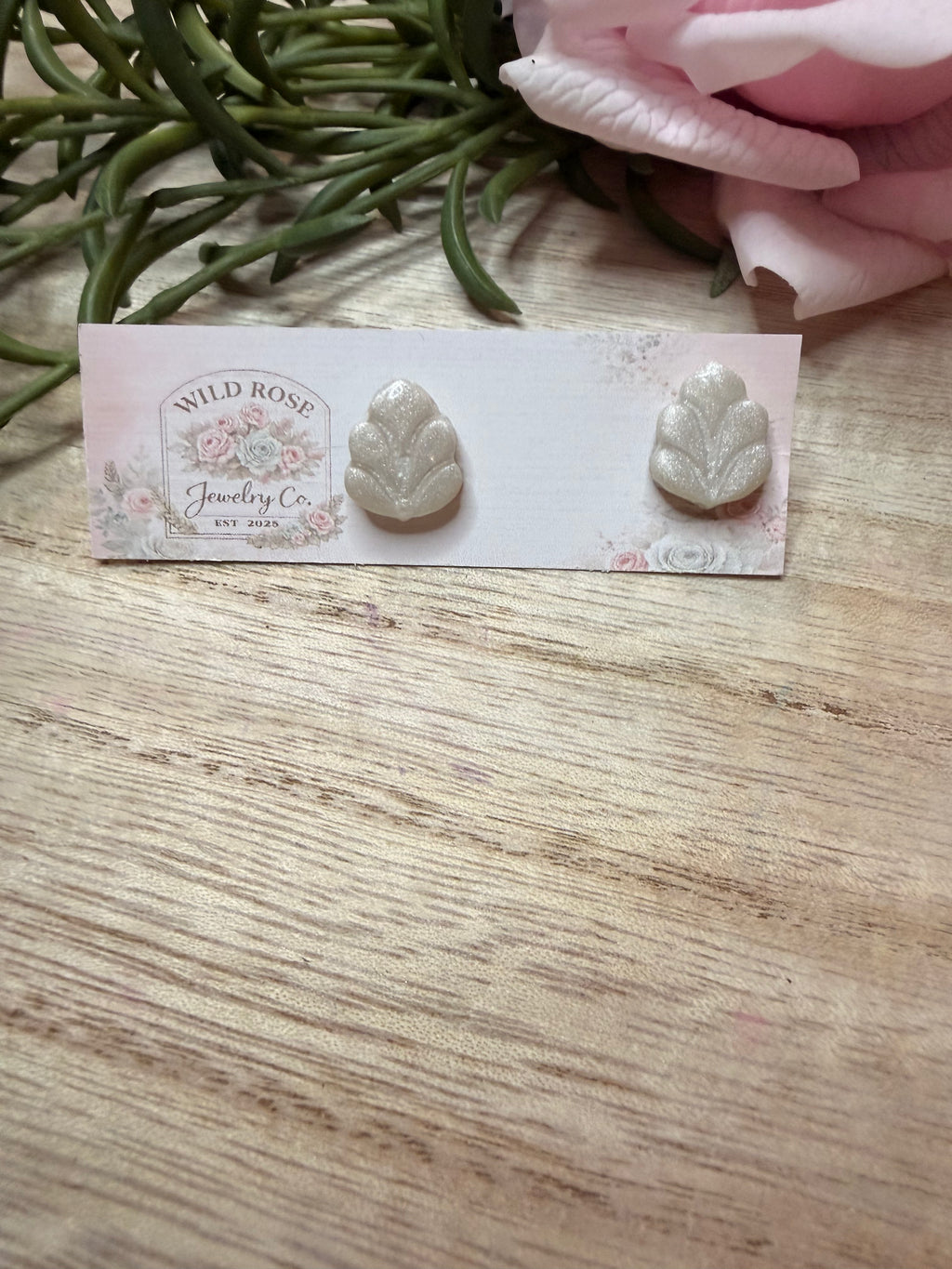 The Petaline- 4 Colors
