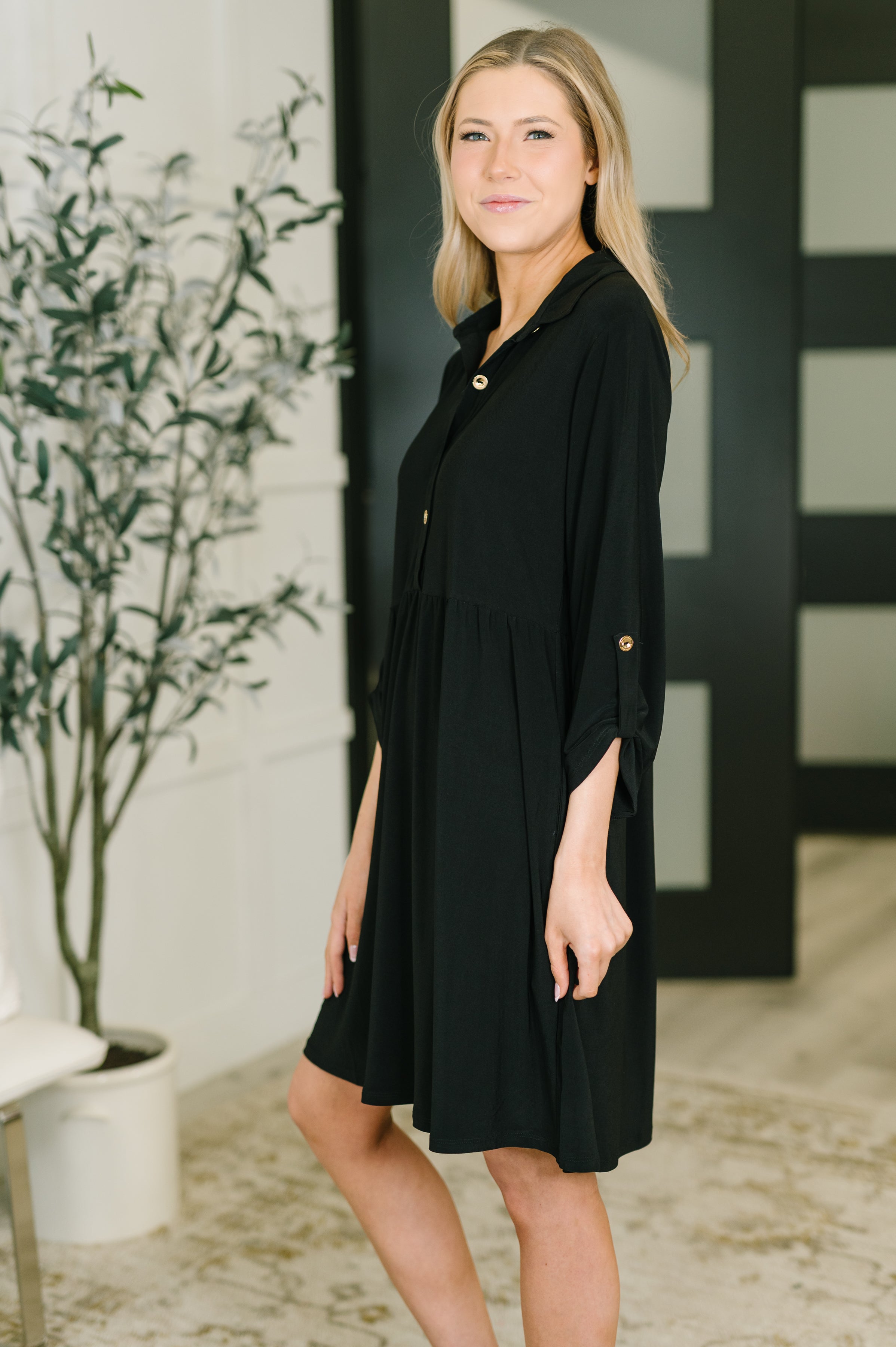 The Everyday Icon Dress- Black