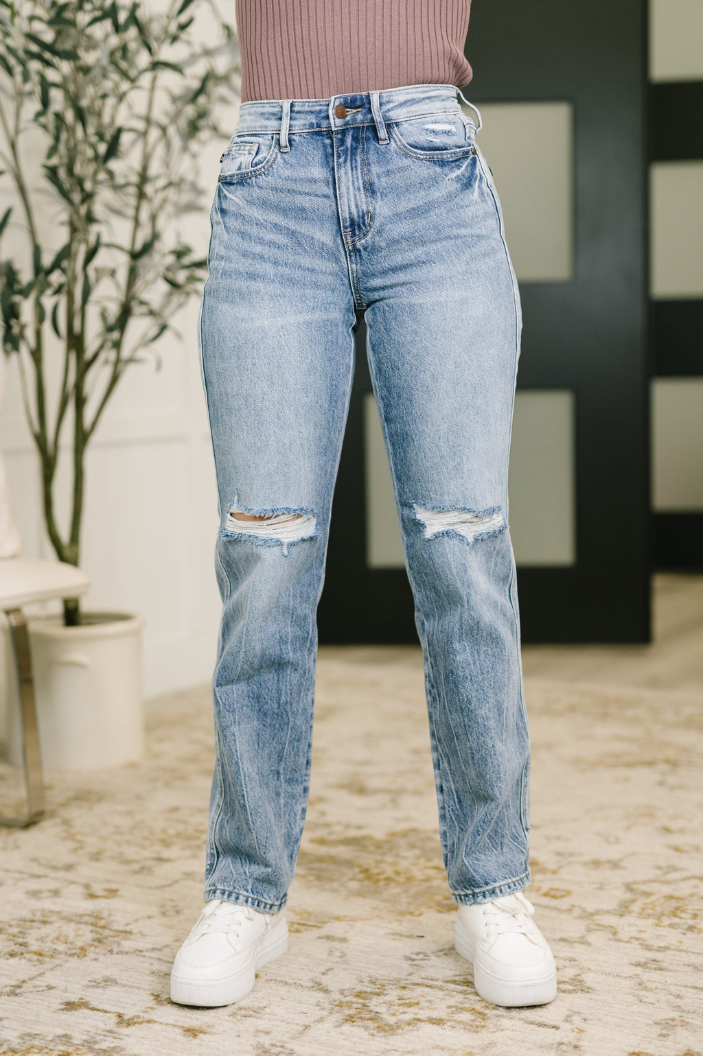 The Flawless Fit Slim Straight Judy Blue Jeans