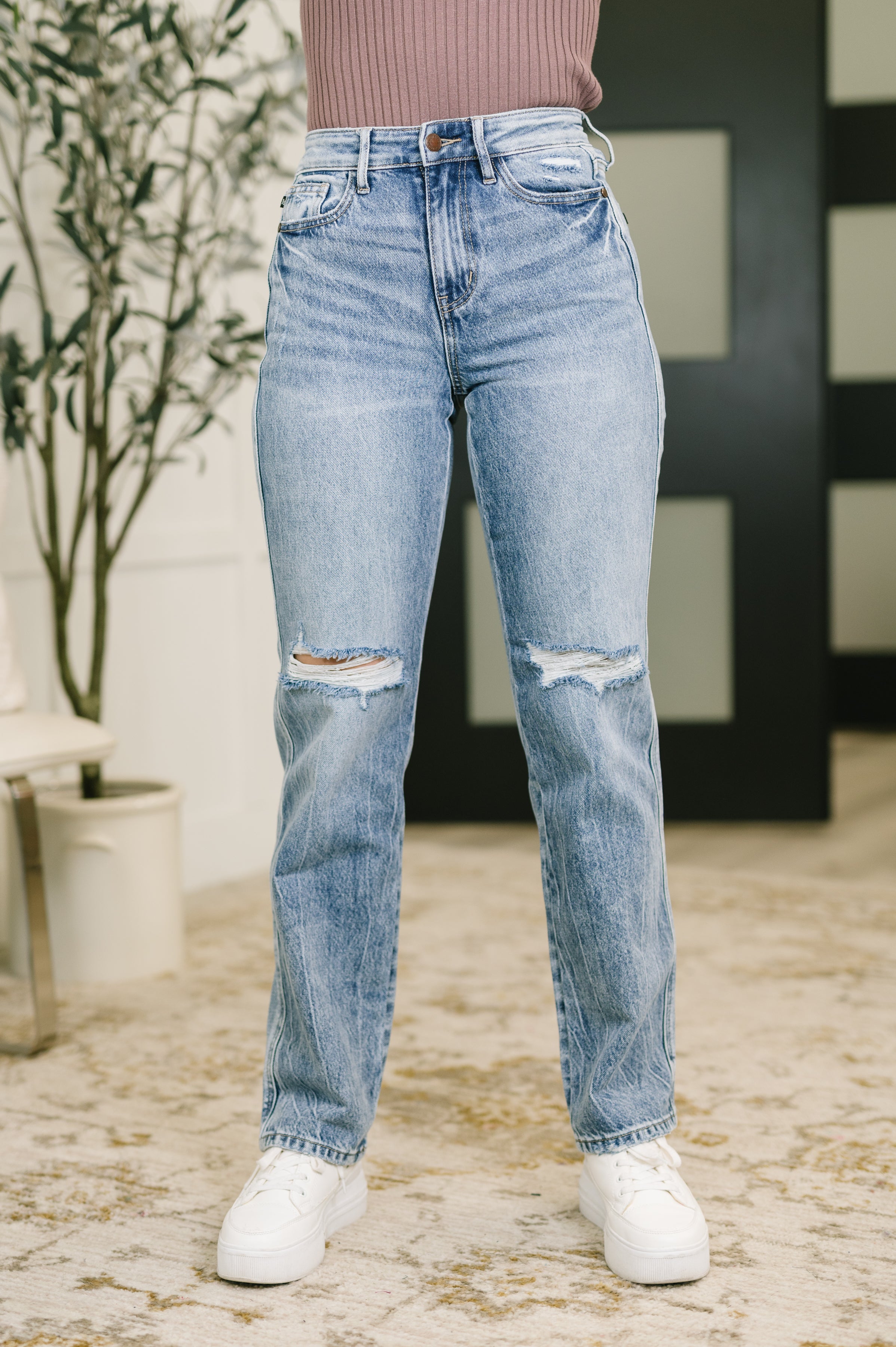 The Flawless Fit Slim Straight Judy Blue Jeans