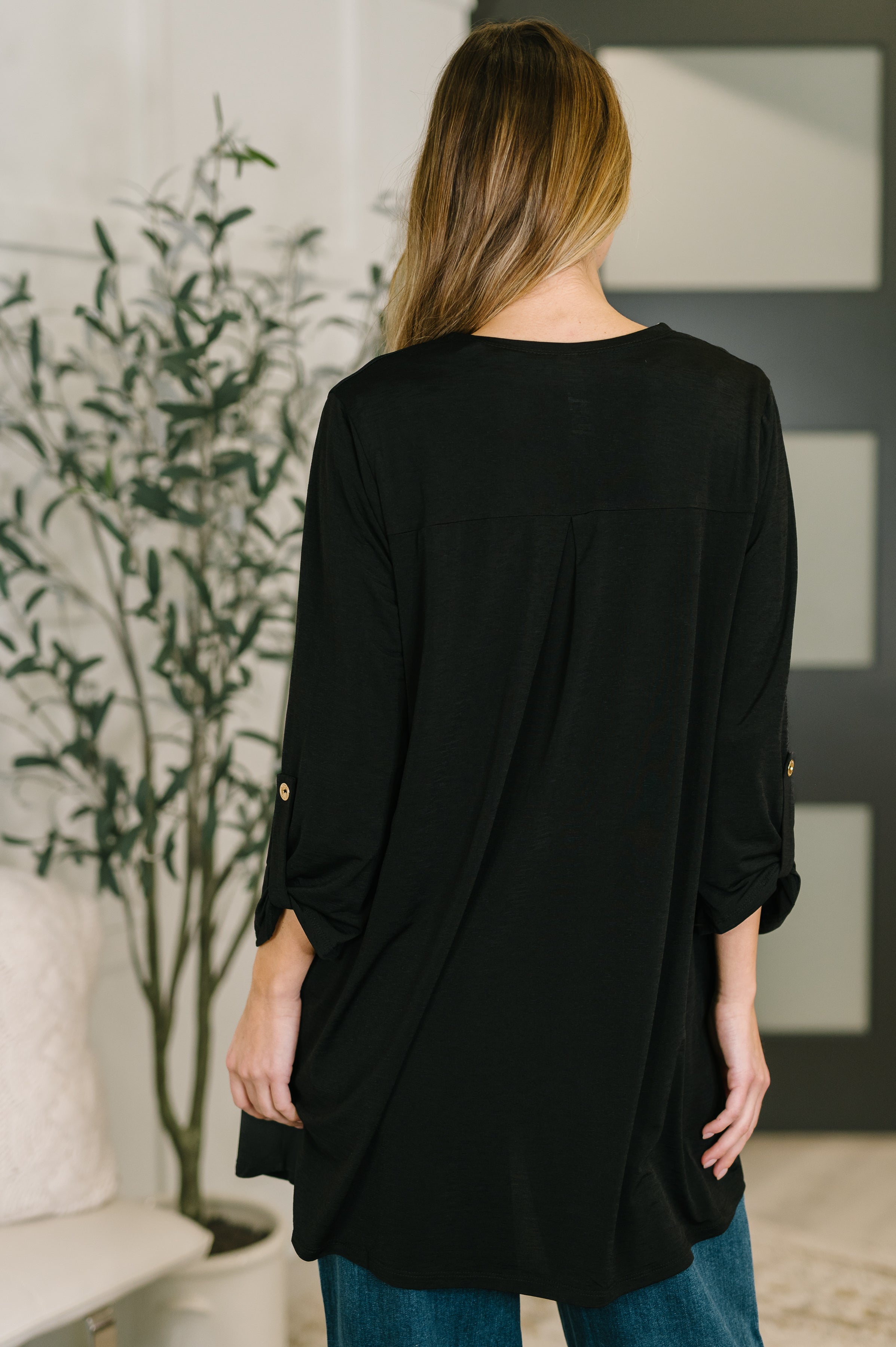 The Sleek & Chic Cardigan- Black