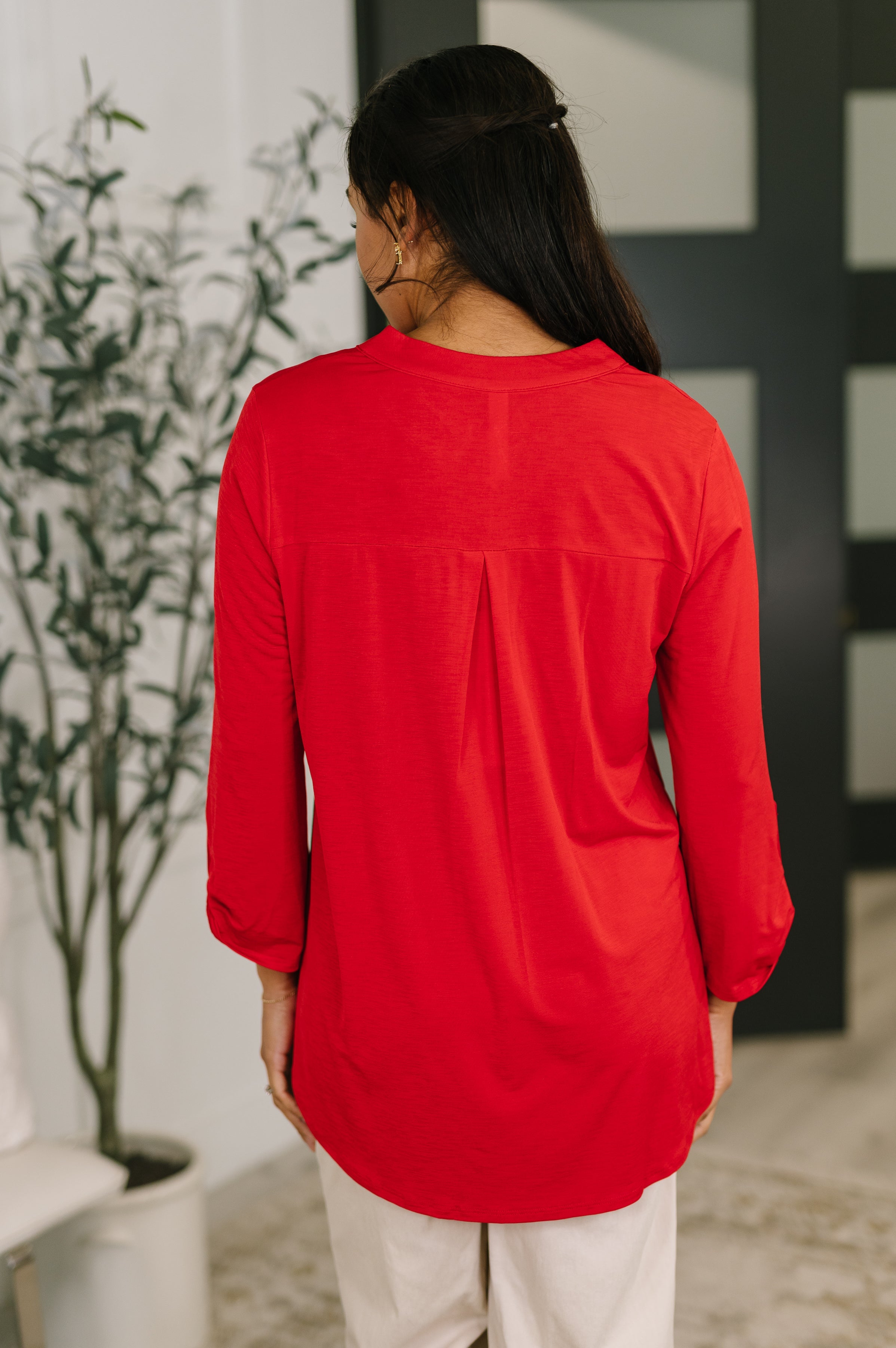 The Flatter Me Fabulous Top- Red