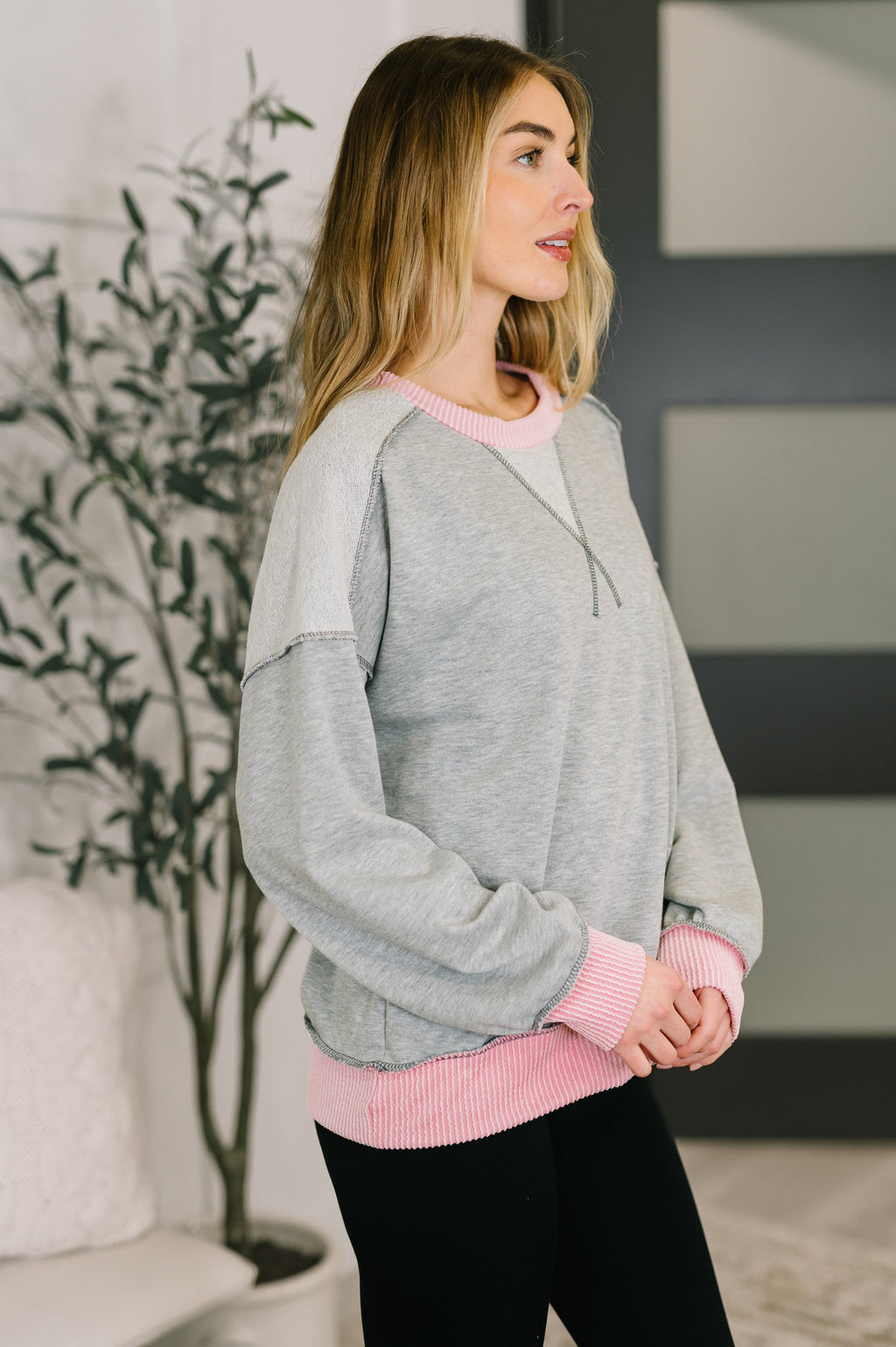 The Relaxed Refinement Pullover - Grey