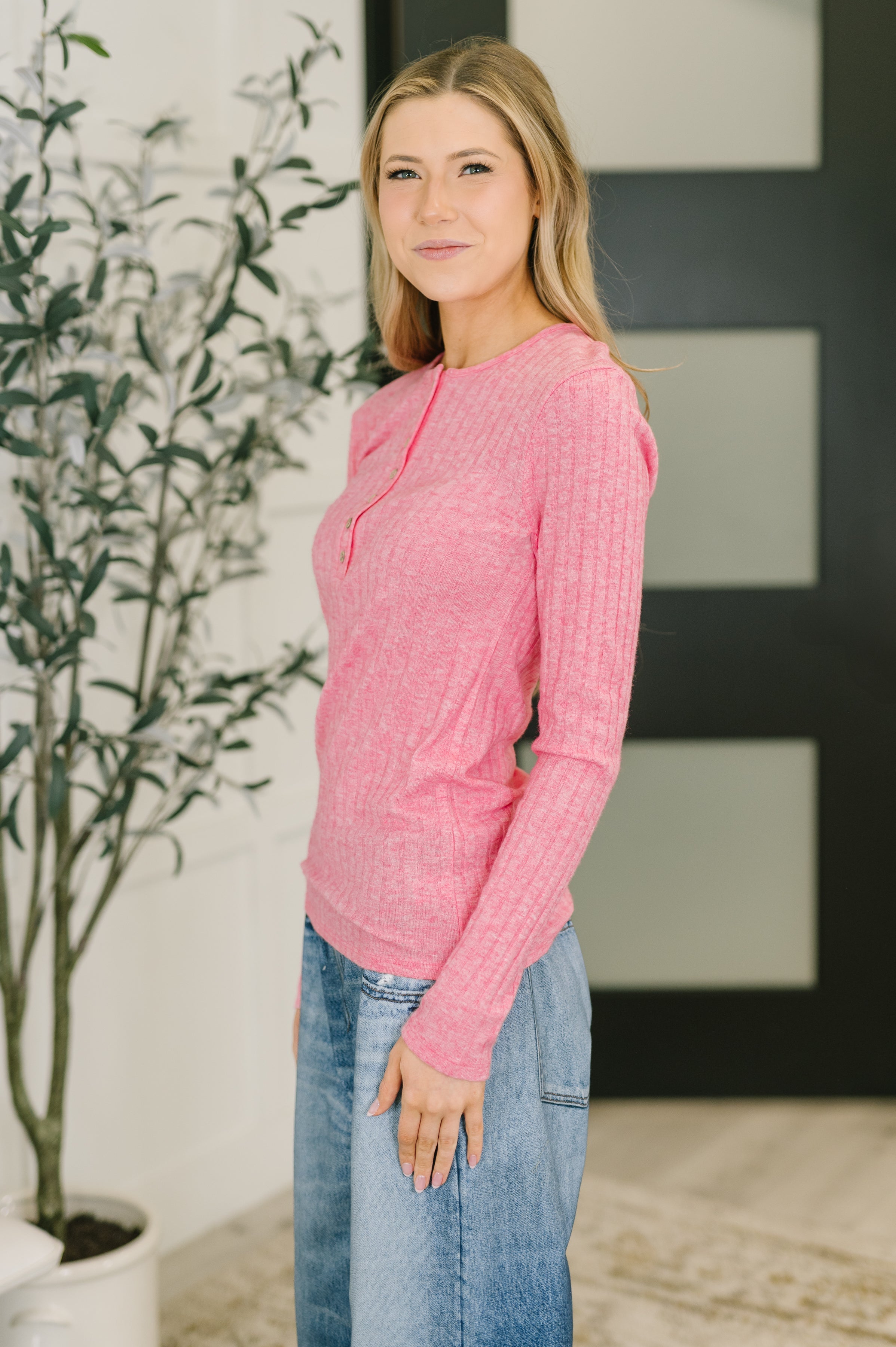 The Everyday Allure Top- Light Fuchsia