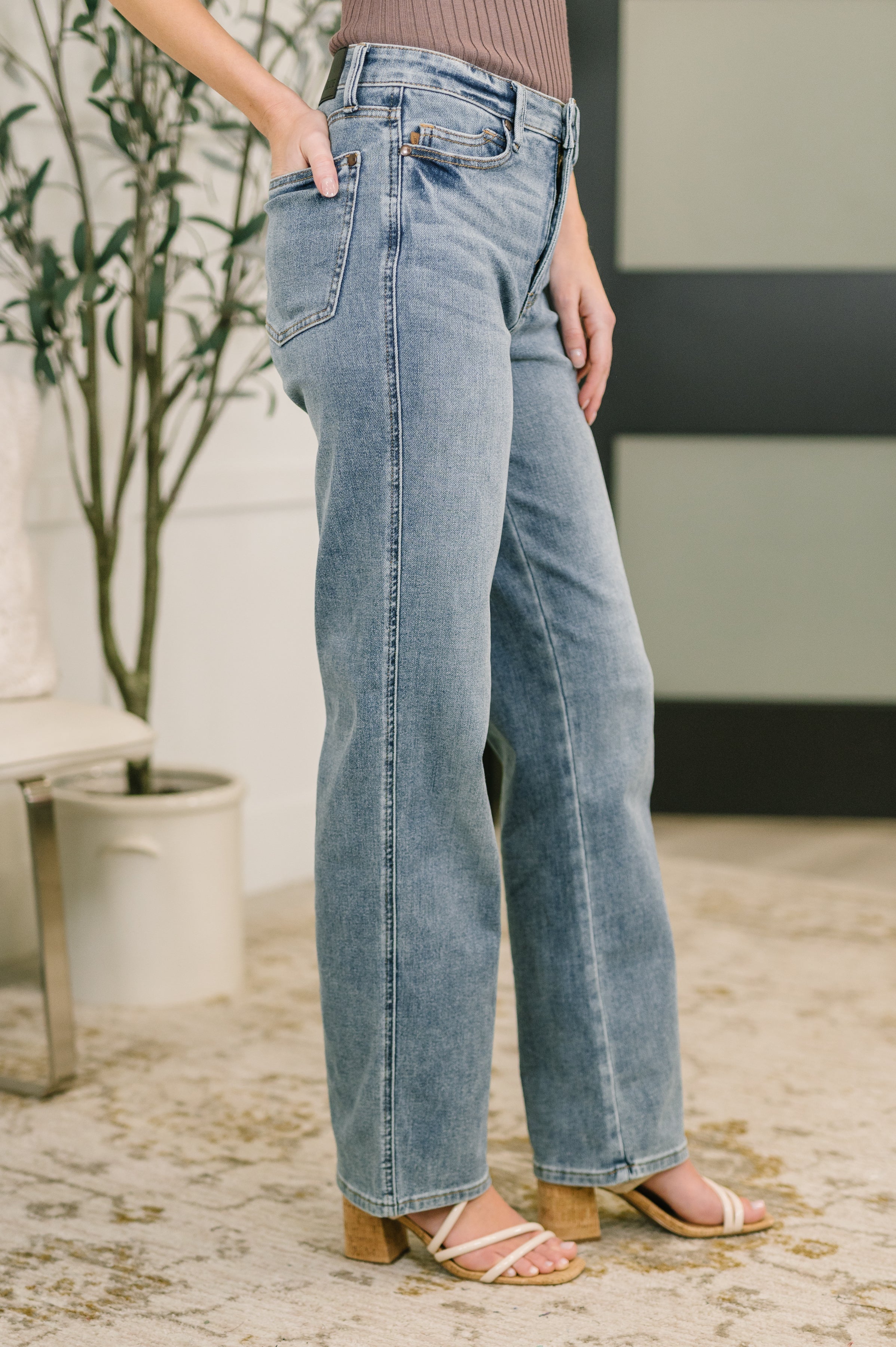 The Smooth Operator Slim Straight Judy Blue Jeans