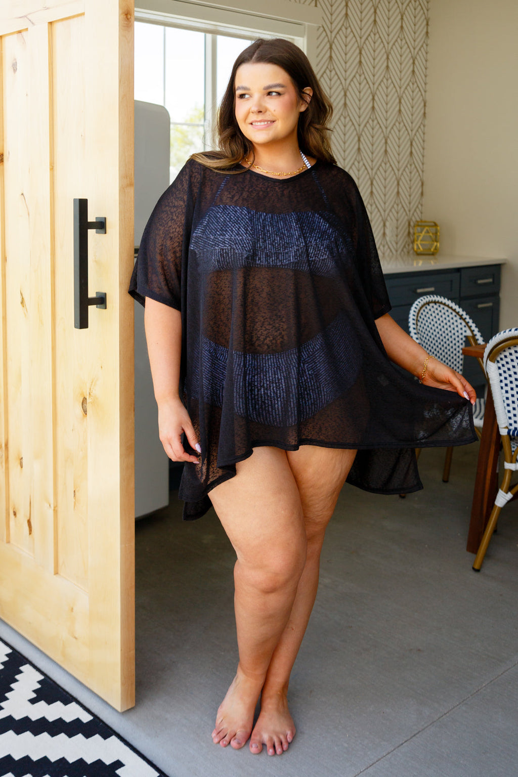 The Coastal Glow Coverup- Black